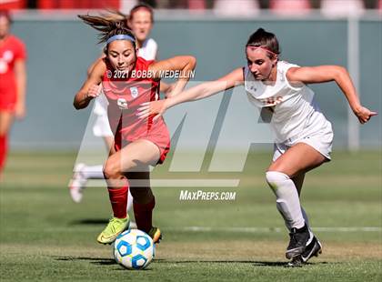 Thumbnail 2 in Cathedral Catholic @ Buchanan (CIF D2 Regional Championship) photogallery.
