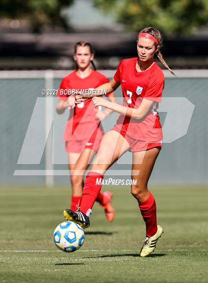 Thumbnail 2 in Cathedral Catholic @ Buchanan (CIF D2 Regional Championship) photogallery.