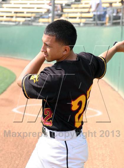 Thumbnail 2 in Firebaugh vs Temecula Prep (CIFSS Division 7 Championship) photogallery.