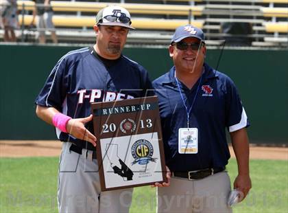 Thumbnail 2 in Firebaugh vs Temecula Prep (CIFSS Division 7 Championship) photogallery.