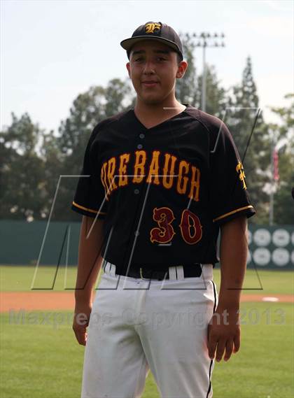 Thumbnail 3 in Firebaugh vs Temecula Prep (CIFSS Division 7 Championship) photogallery.