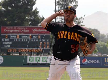 Thumbnail 1 in Firebaugh vs Temecula Prep (CIFSS Division 7 Championship) photogallery.