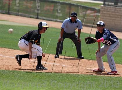 Thumbnail 1 in Firebaugh vs Temecula Prep (CIFSS Division 7 Championship) photogallery.