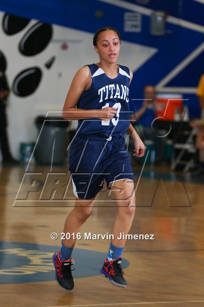 Thumbnail 1 in Community Charter vs. Academia Avance (CIF LA City Section D5 Final) photogallery.