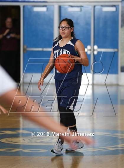 Thumbnail 2 in Community Charter vs. Academia Avance (CIF LA City Section D5 Final) photogallery.