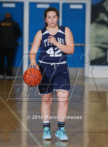 Thumbnail 3 in Community Charter vs. Academia Avance (CIF LA City Section D5 Final) photogallery.