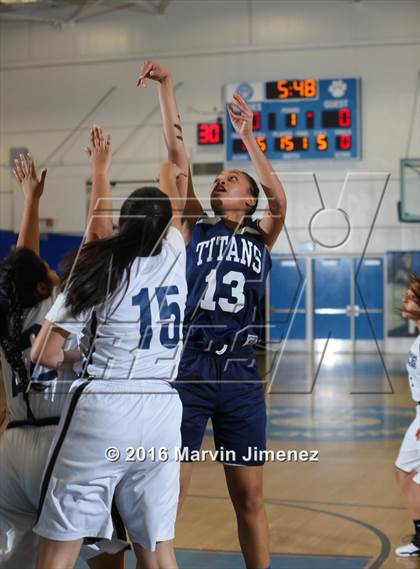 Thumbnail 3 in Community Charter vs. Academia Avance (CIF LA City Section D5 Final) photogallery.