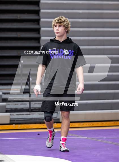 Thumbnail 2 in Brownsburg vs. Homestead (IHSWCA 4A Round 1) photogallery.
