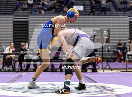 Thumbnail 1 in Brownsburg vs. Homestead (IHSWCA 4A Round 1) photogallery.