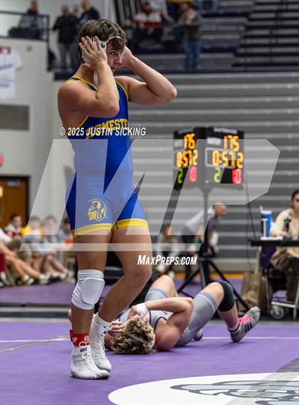 Thumbnail 1 in Brownsburg vs. Homestead (IHSWCA 4A Round 1) photogallery.