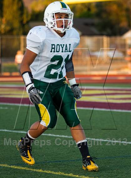 Thumbnail 2 in Royal @ Simi Valley photogallery.