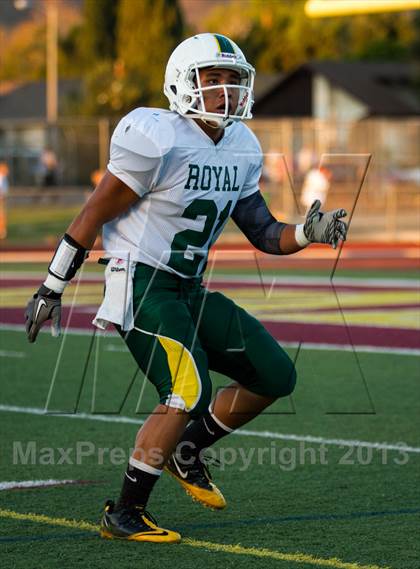 Thumbnail 3 in Royal @ Simi Valley photogallery.