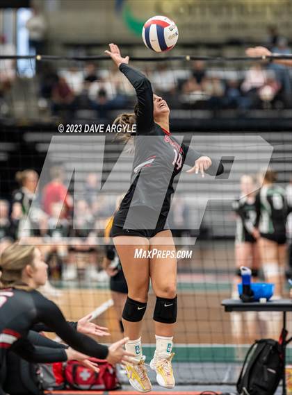 Thumbnail 1 in Emery vs. Grantsville  (UHSAA 3A 2nd Round) photogallery.