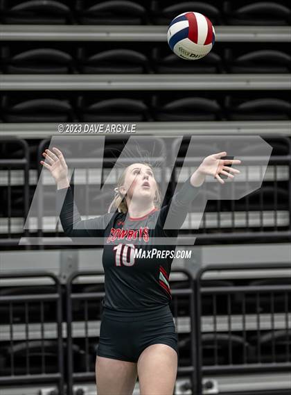 Thumbnail 2 in Emery vs. Grantsville  (UHSAA 3A 2nd Round) photogallery.