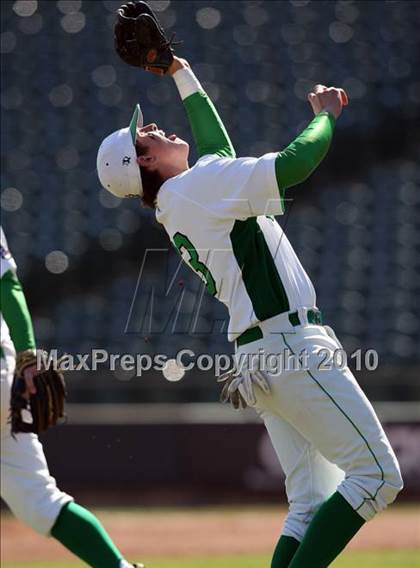 Thumbnail 3 in McNeil vs. Brenham (Rock Hardball Classic) photogallery.