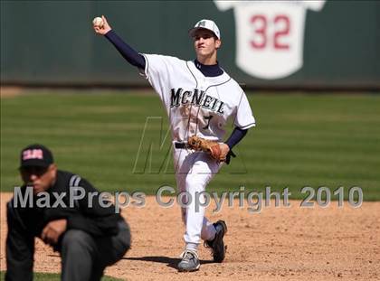 Thumbnail 1 in McNeil vs. Brenham (Rock Hardball Classic) photogallery.