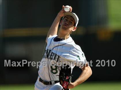 Thumbnail 1 in McNeil vs. Brenham (Rock Hardball Classic) photogallery.