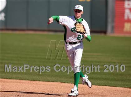 Thumbnail 2 in McNeil vs. Brenham (Rock Hardball Classic) photogallery.