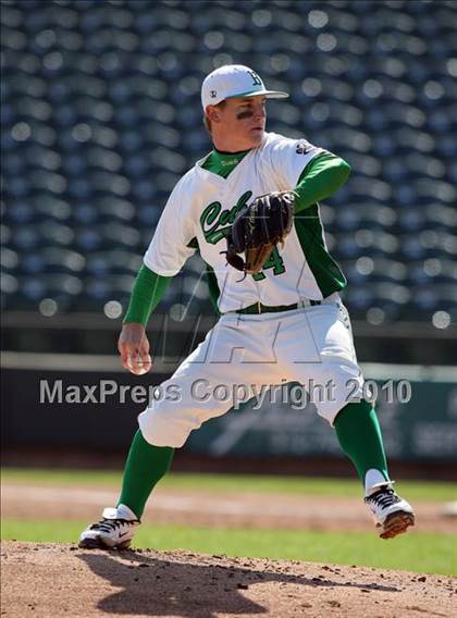 Thumbnail 3 in McNeil vs. Brenham (Rock Hardball Classic) photogallery.