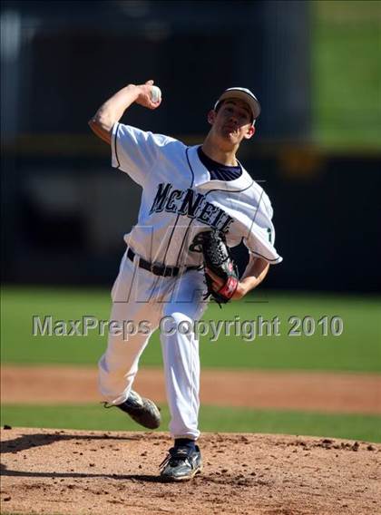 Thumbnail 2 in McNeil vs. Brenham (Rock Hardball Classic) photogallery.