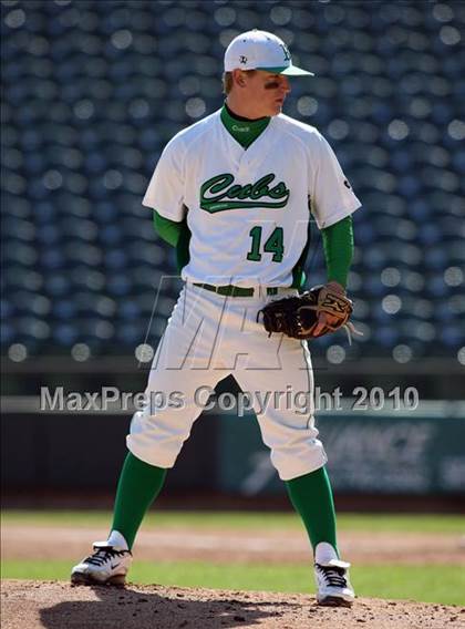 Thumbnail 2 in McNeil vs. Brenham (Rock Hardball Classic) photogallery.
