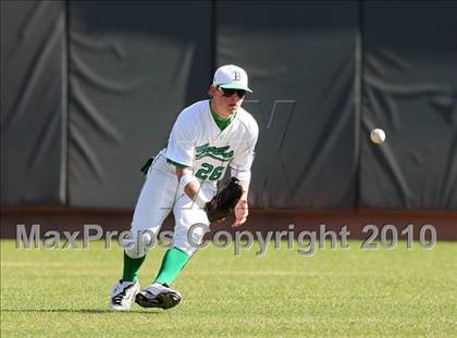 Thumbnail 2 in McNeil vs. Brenham (Rock Hardball Classic) photogallery.
