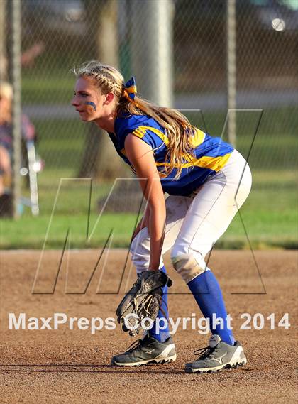 Thumbnail 1 in Benicia vs Del Campo (CIF SJS D2 Final - Game 2) photogallery.