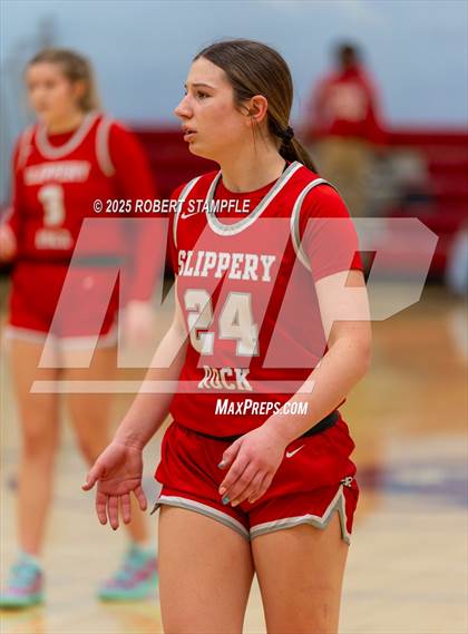 Thumbnail 3 in Slippery Rock @ Oakland Catholic (PIAA 4A First Round) photogallery.