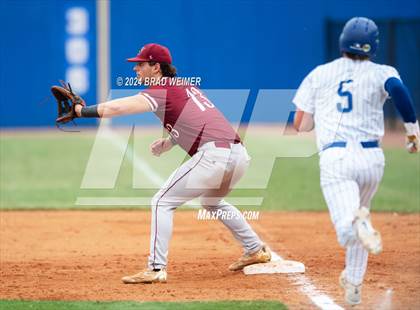 Thumbnail 3 in E.D. White vs Vandebilt (Division 2 Select Quarterfinals game 1) photogallery.