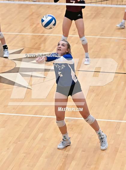 Thumbnail 1 in Davenport vs La Vernia (UIL 4A Region 4 Quarterfinal) photogallery.