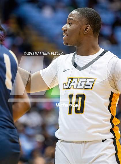 Thumbnail 3 in Farmville Central vs Reidsville (NCHSAA 2A Final - Game) photogallery.