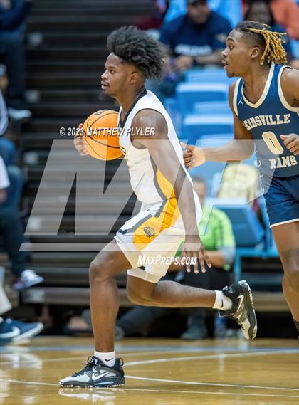 Thumbnail 1 in Farmville Central vs Reidsville (NCHSAA 2A Final - Game) photogallery.