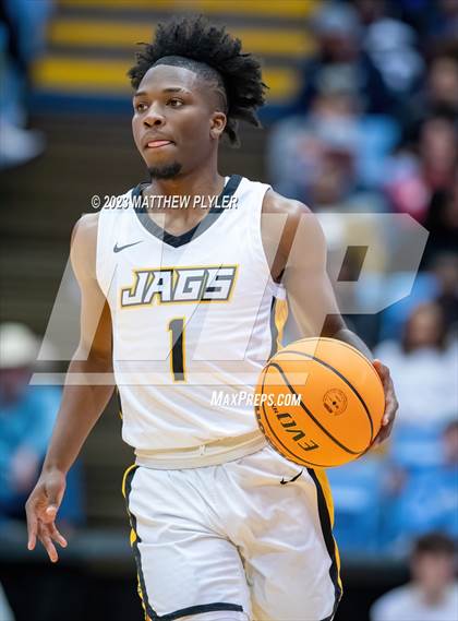 Thumbnail 1 in Farmville Central vs Reidsville (NCHSAA 2A Final - Game) photogallery.