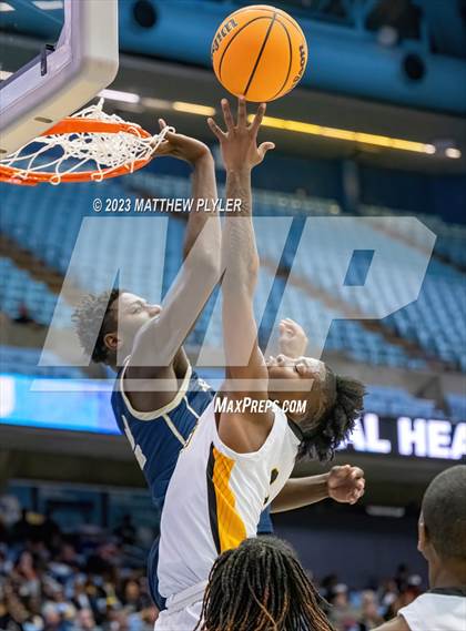 Thumbnail 3 in Farmville Central vs Reidsville (NCHSAA 2A Final - Game) photogallery.