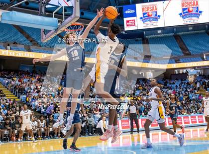 Thumbnail 1 in Farmville Central vs Reidsville (NCHSAA 2A Final - Game) photogallery.