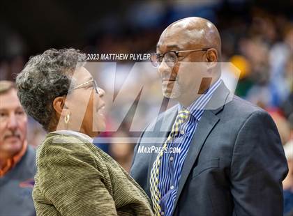 Thumbnail 1 in Farmville Central vs Reidsville (NCHSAA 2A Final - Game) photogallery.