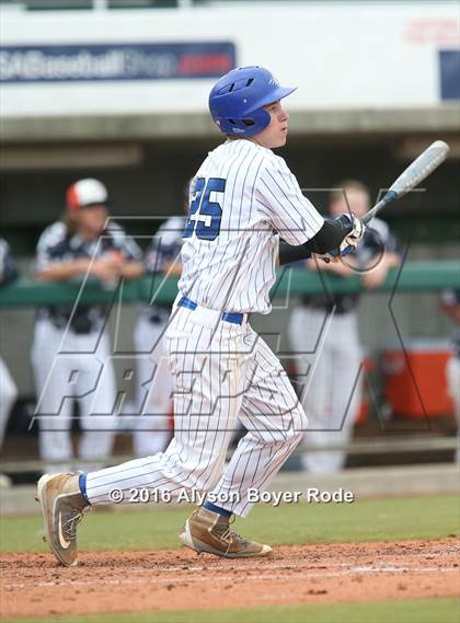 Thumbnail 3 in Florence vs. Chaminade (National High School Invitational)  photogallery.