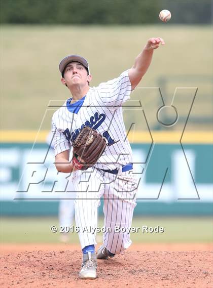 Thumbnail 3 in Florence vs. Chaminade (National High School Invitational)  photogallery.