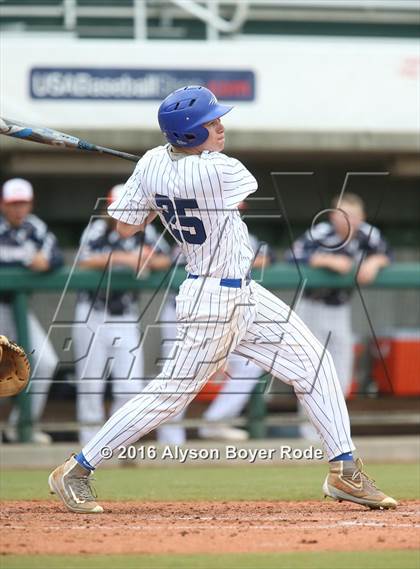 Thumbnail 2 in Florence vs. Chaminade (National High School Invitational)  photogallery.