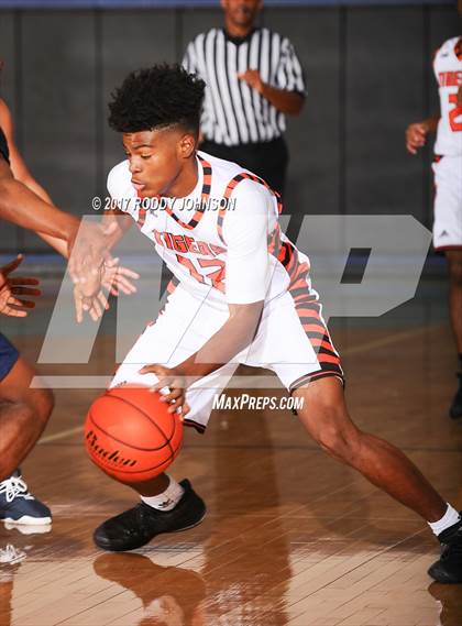 Thumbnail 1 in Lancaster vs. Fort Bend Bush (McDonald's Texas Invitational) photogallery.