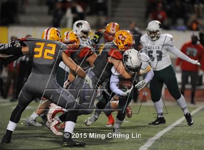 Thumbnail 2 in Helix vs. Mission Viejo (CIF 1-AA South Coast Final) photogallery.