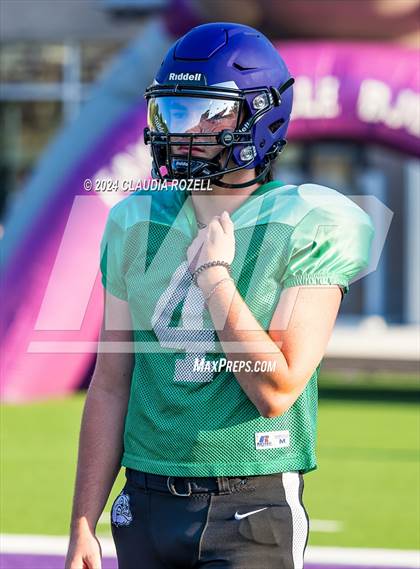 Thumbnail 1 in Greenwood @ Fayetteville (Scrimmage) photogallery.
