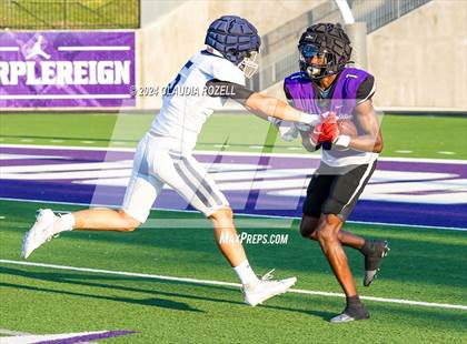 Thumbnail 2 in Greenwood @ Fayetteville (Scrimmage) photogallery.