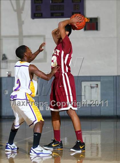 Thumbnail 1 in Downey @ Lynwood  photogallery.
