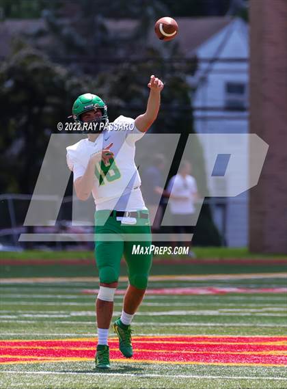 Thumbnail 1 in Cardinal Gibbons @ Bergen Catholic photogallery.