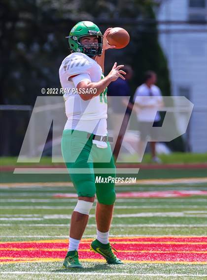Thumbnail 1 in Cardinal Gibbons @ Bergen Catholic photogallery.