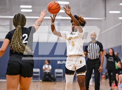 Thumbnail 2 in Clinton vs. Lakewood (Tampa Bay Christmas Invitational) photogallery.