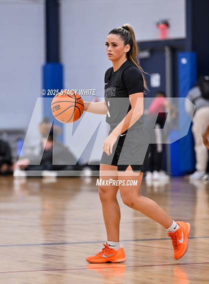 Thumbnail 3 in Clinton vs. Lakewood (Tampa Bay Christmas Invitational) photogallery.