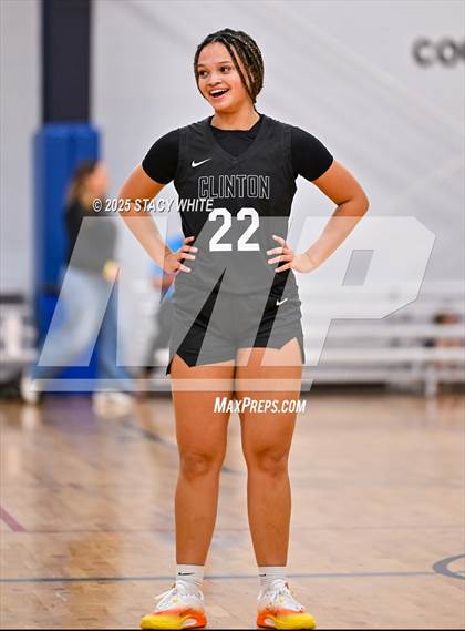 Thumbnail 3 in Clinton vs. Lakewood (Tampa Bay Christmas Invitational) photogallery.