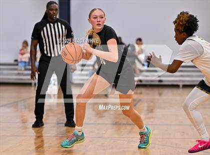 Thumbnail 3 in Clinton vs. Lakewood (Tampa Bay Christmas Invitational) photogallery.